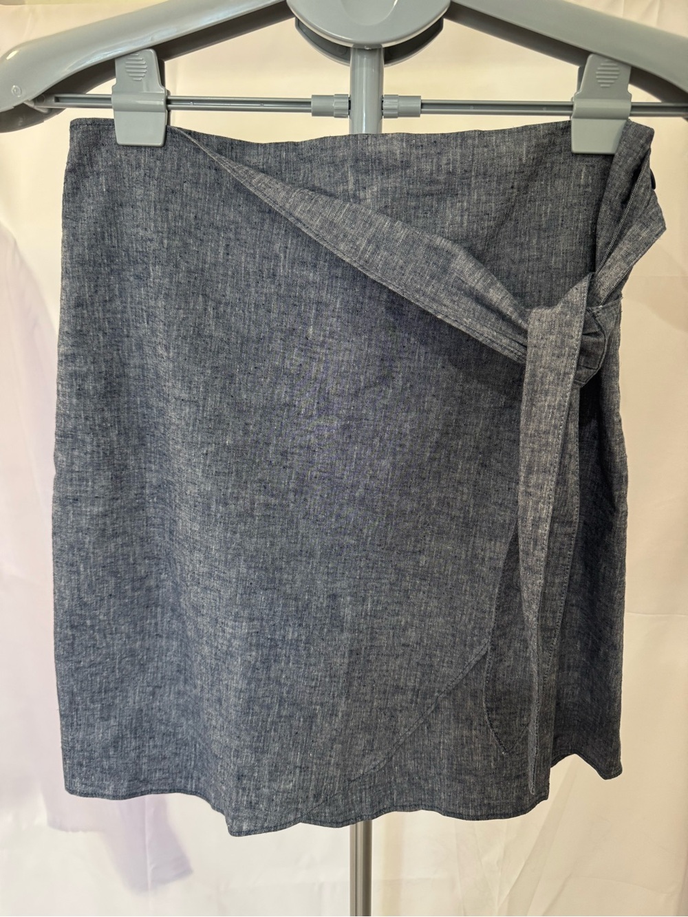 Ann Taylor Chambray Linen-Blend Blazer & Wrap Skirt Set - Picture 4 of 5